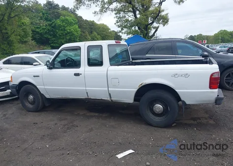 2002 Ford Ranger Xlt z USA, uszkodzony, nr VIN 1FTZR15E32TA64655